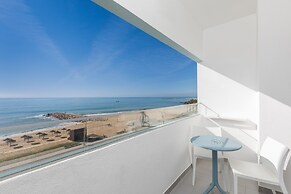 Dom Jose Beach Hotel