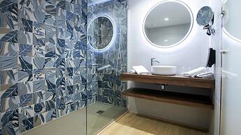 Evenia Olympic Suites