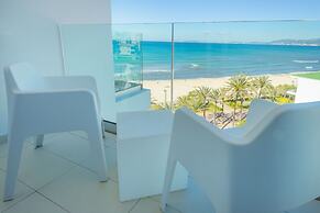 HM Tropical Hotel