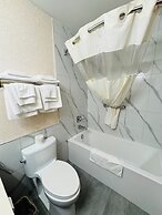 Canadas Best Value Inn & Suites Castlegar