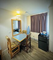Canadas Best Value Inn & Suites Castlegar