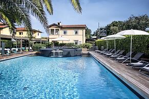 Hotel Byron