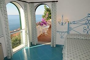 Hotel Punta Rossa