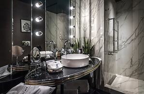 Bebek Hotel By The Stay