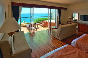 Kanucha Bay Hotels & Villas