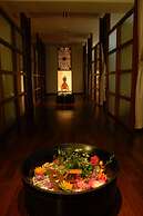Kanucha Bay Hotels & Villas