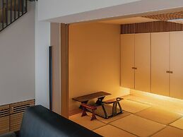 OTARU RETREAT by Onko Chishin
