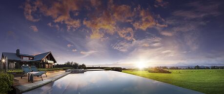 Spicers Peak Lodge