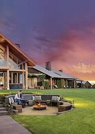 Spicers Peak Lodge
