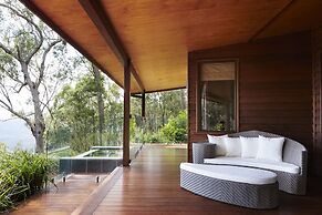 Spicers Peak Lodge