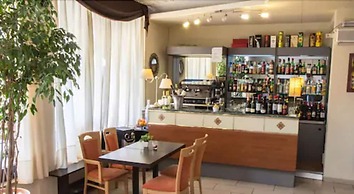 Park Hotel