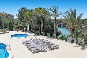Ona Cala Pi Club