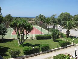 Meliton Hotel