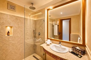 Hivernage Hotel And Spa