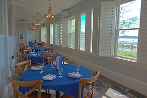 Sheepscot Harbour Village Resort