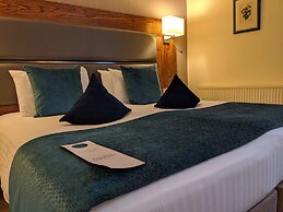 Cotswold Lodge Hotel