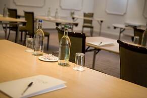 Cotswold Lodge Hotel