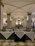 Arlington Resort Hotel and Spa