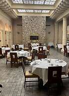 Arlington Resort Hotel and Spa