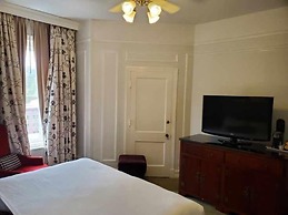 Arlington Resort Hotel and Spa