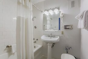 Arlington Resort Hotel and Spa