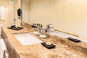 Golden Sands Hotel Apartments