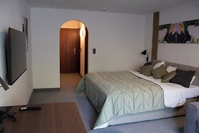 Mountains Hotel
