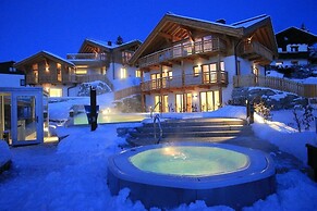 Mountains Hotel