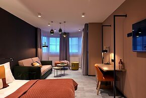 Mountains Hotel