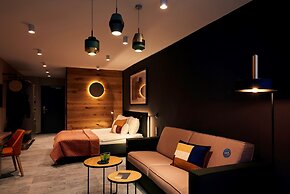 Mountains Hotel