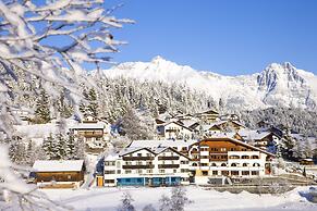 Mountains Hotel