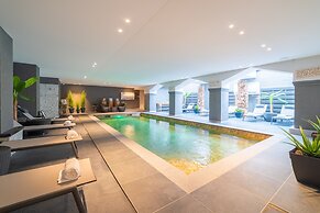 Grand Hotel Normandy by CW Hotel Collection