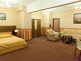 Maxima Irbis Hotel