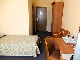 Maxima Irbis Hotel