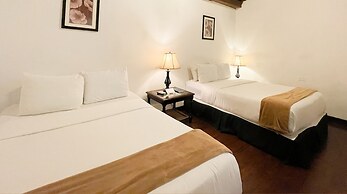 El Carmen Hotel