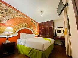 El Carmen Hotel