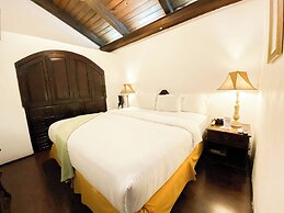 El Carmen Hotel
