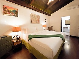 El Carmen Hotel