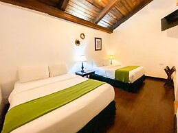 El Carmen Hotel