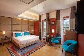 The Independent Hotel