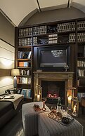 The Independent Hotel