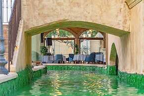 Al Habtoor Grand