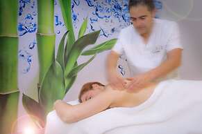 Hotel GHT Aquarium & Spa