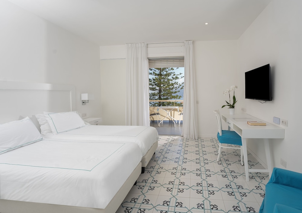 Grand Hotel Vesuvio