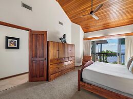 Puunoa  - CoralTree Residence Collection
