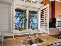 Puunoa  - CoralTree Residence Collection