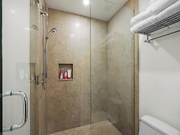 Puunoa  - CoralTree Residence Collection