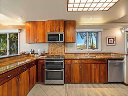 Puunoa  - CoralTree Residence Collection