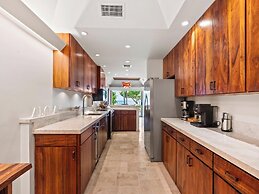 Puunoa  - CoralTree Residence Collection