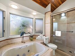 Puunoa  - CoralTree Residence Collection